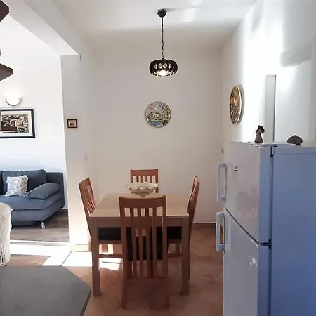 Figos Apartment *