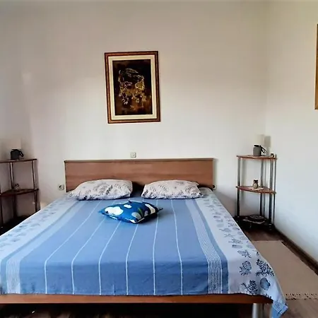 Figos Apartment *